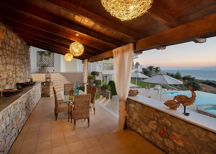 Rebecca * Καλαμάτα