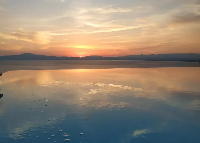 Rebecca 别墅 卡拉马塔